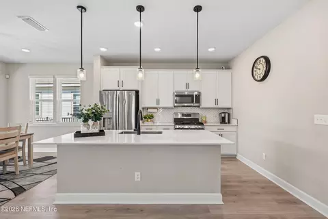 Kitchen - 512 Elm Creek Dr, Saint Augustine, FL 32092 photo 2 of 4