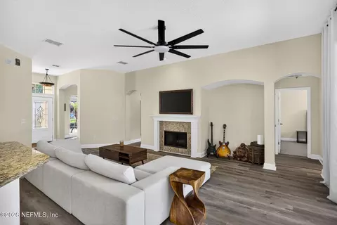 Living - 1925 Barham Ct, Saint Johns, FL 32259 photo 2 of 2