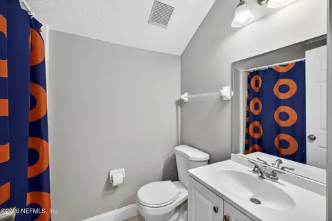 Bath - 1925 Barham Ct, Saint Johns, FL 32259 photo 4 of 4