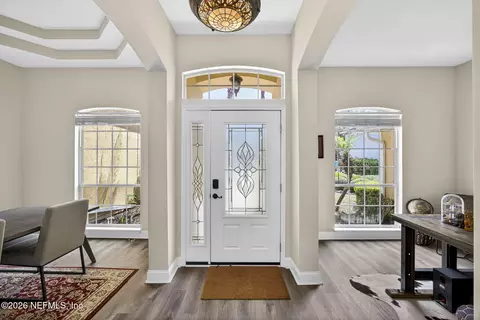 Entry Way - 1925 Barham Ct, Saint Johns, FL 32259 photo 2 of 4
