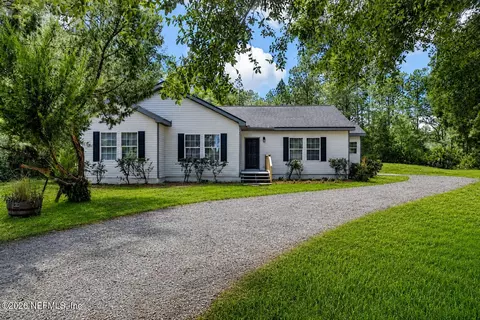 19 N Cocoa Ave, Middleburg, FL 32068
