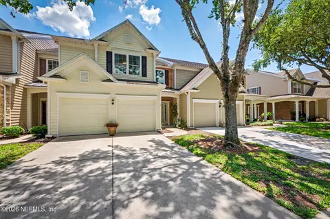 11131 Castlemain Cir S, Jacksonville, FL 32256
