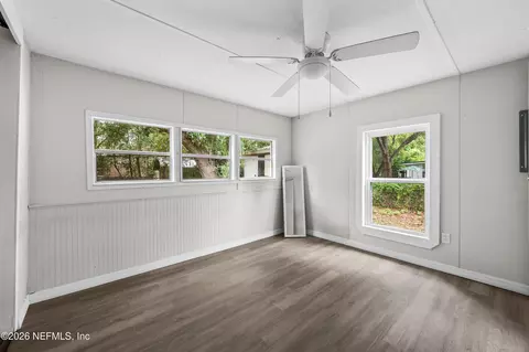 207 Milton Ave, Interlachen, FL 32148 photo 25