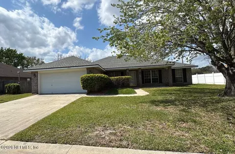1254 Mcgirts Creek Dr E, Jacksonville, FL 32221