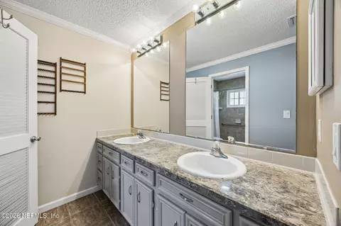 Bath - 995 Alcala Dr, Saint Augustine, FL 32086 photo 1 of 3