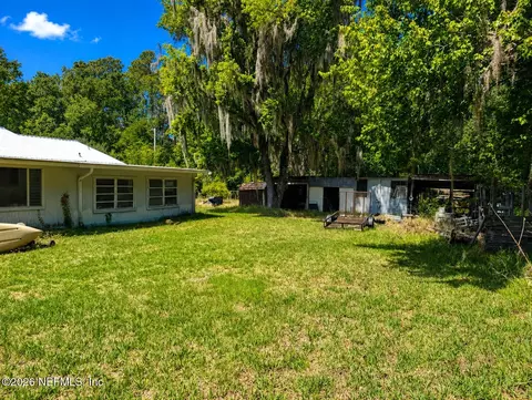 Exterior - 116 Biscayne Dr, Florahome, FL 32140 photo 6 of 8