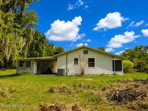 Exterior - 116 Biscayne Dr, Florahome, FL 32140 photo 4 of 8