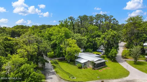 114 N Geraldo Rd, East Palatka, FL 32131