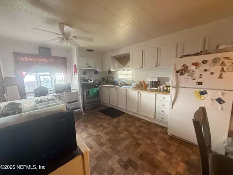 412 64th St, Interlachen, FL 32148 photo 11