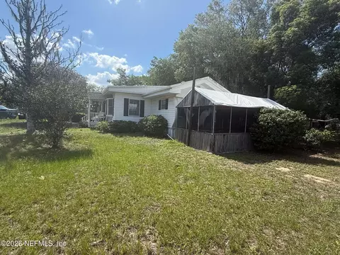 412 64th St, Interlachen, FL 32148 photo 5