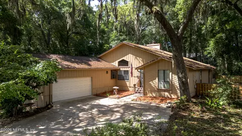 12062 Hidden Hills Dr S, Jacksonville, FL 32225