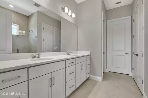 Bath - 300 Knotted Birch Ave, Saint Augustine, FL 32092 photo 2 of 2