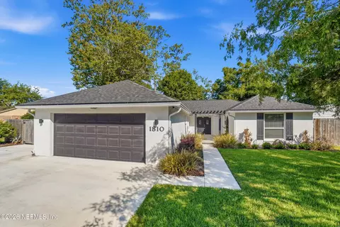 1810 Olive Ct, Orange Park, FL 32073