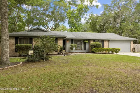 3194 Creighton Rd, Fleming Island, FL 32003