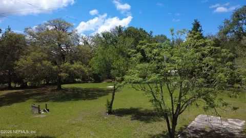 123 Willis Rd, Hollister, FL 32147 photo 5