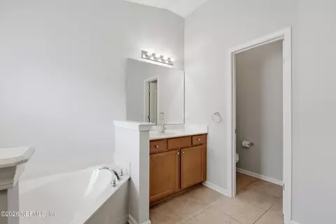 Bath - 117 Franchetta Ln E, Saint Augustine, FL 32092 photo 6 of 6