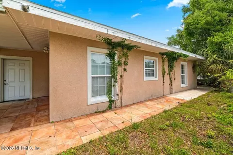 Exterior - 17 Rollins Ave, Saint Augustine, FL 32084 photo 2 of 2