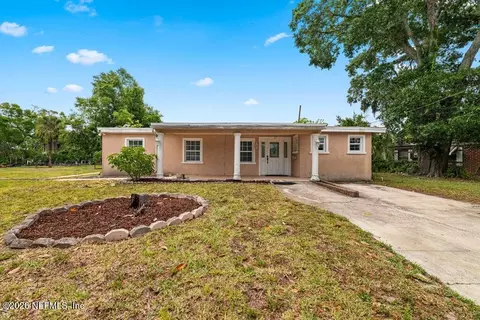17 Rollins Ave, Saint Augustine, FL 32084