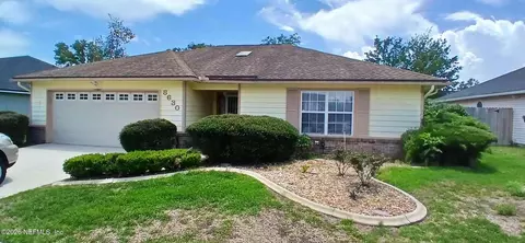 8630 Charlesgate Cir N, Jacksonville, FL 32244
