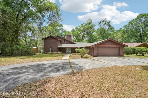 2402 Sandy Run Dr W, Middleburg, FL 32068
