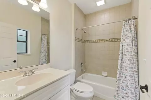 Bath - 5105 Foliage Way, Saint Augustine, FL 32092 photo 5 of 5