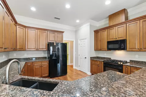Kitchen - 5105 Foliage Way, Saint Augustine, FL 32092 photo 4 of 4
