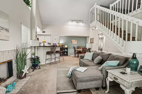 13703 Richmond Park Dr N #1908, Jacksonville, FL 32224