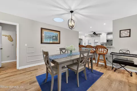 Dining - 8 Mimosa Trl, Ormond Beach, FL 32174 photo 1 of 2