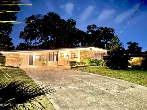5414 Playa Way, Jacksonville, FL 32211