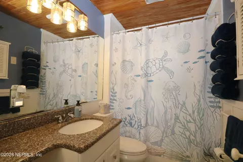 Bath - 11 Davis St, Saint Augustine, FL 32084 photo 2 of 3