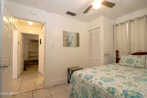 Bedroom - 11 Davis St, Saint Augustine, FL 32084 photo 2 of 9
