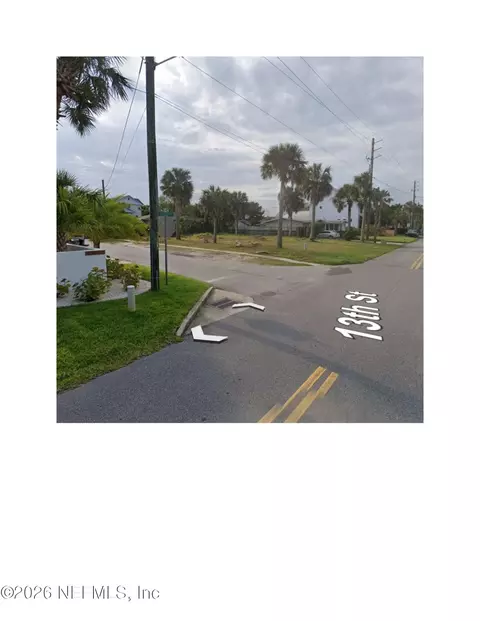 174 13th St, Atlantic Beach, FL 32233 photo 2
