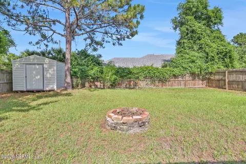 Exterior - 980 N Volusia St, Saint Augustine, FL 32084 photo 5 of 6