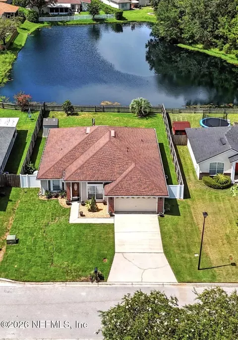 3222 Buttonwood Dr, Middleburg, FL 32068