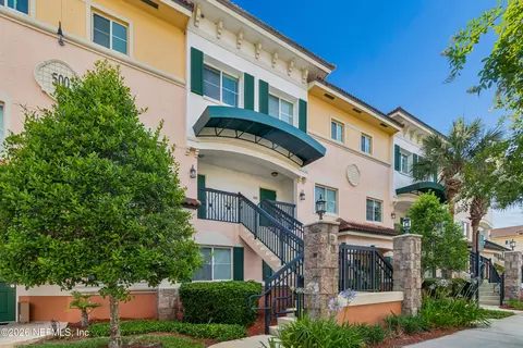 9745 Touchton Rd #527, Jacksonville, FL 32246