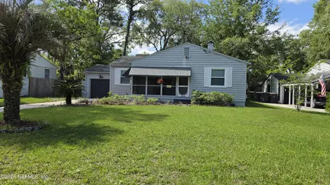 1966 Lakewood Cir S, Jacksonville, FL 32207
