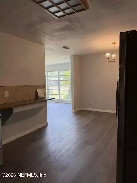 Dining - 10948 Java Dr, Jacksonville, FL 32246 photo 1 of 1