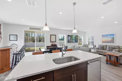 Kitchen - 289 Tower Ct, Saint Augustine, FL 32092 photo 5 of 6