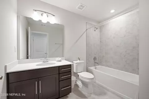 Bath - 289 Tower Ct, Saint Augustine, FL 32092 photo 3 of 4
