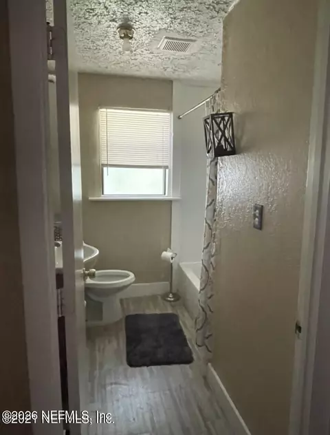 1631 Mcconihe St, Jacksonville, FL 32209