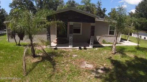 126 End Rd, San Mateo, FL 32187