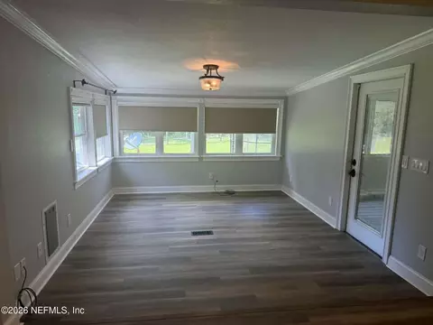 126 End Rd, San Mateo, FL 32187 photo 8