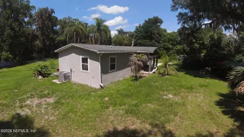 126 End Rd, San Mateo, FL 32187 photo 4