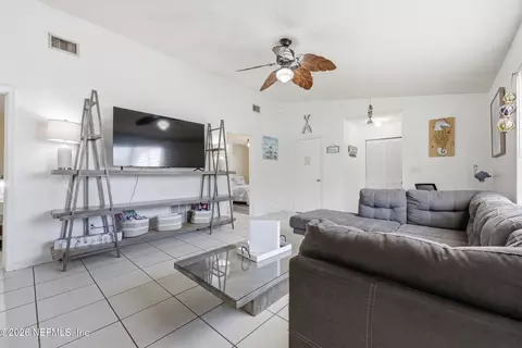 Living - 6 Lisbon St #A/B, Saint Augustine, FL 32080 photo 3 of 6