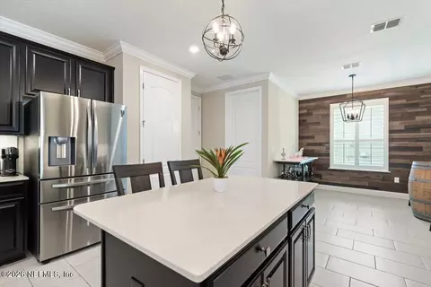Kitchen - 472 Glorieta Dr, Saint Augustine, FL 32095 photo 4 of 7