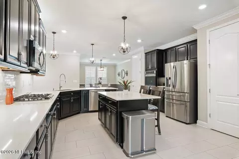 Kitchen - 472 Glorieta Dr, Saint Augustine, FL 32095 photo 2 of 7