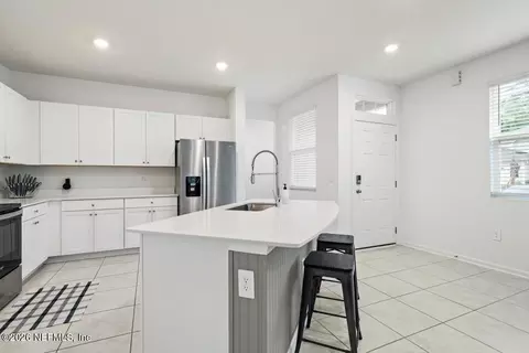 Kitchen - 23 Summer Moon Dr, Saint Augustine, FL 32095 photo 2 of 3