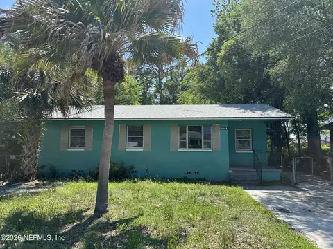 5628 Belafonte Dr, Jacksonville, FL 32209