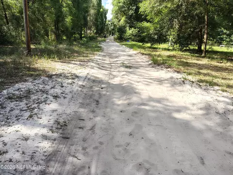 7202 Notre Dame St, Keystone Heights, FL 32656