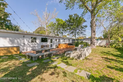 Exterior - 451 Sargo Rd, Atlantic Beach, FL 32233 photo 11 of 14